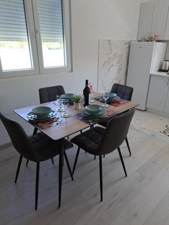 Knezevic Apartman Podgorica Extérieur photo