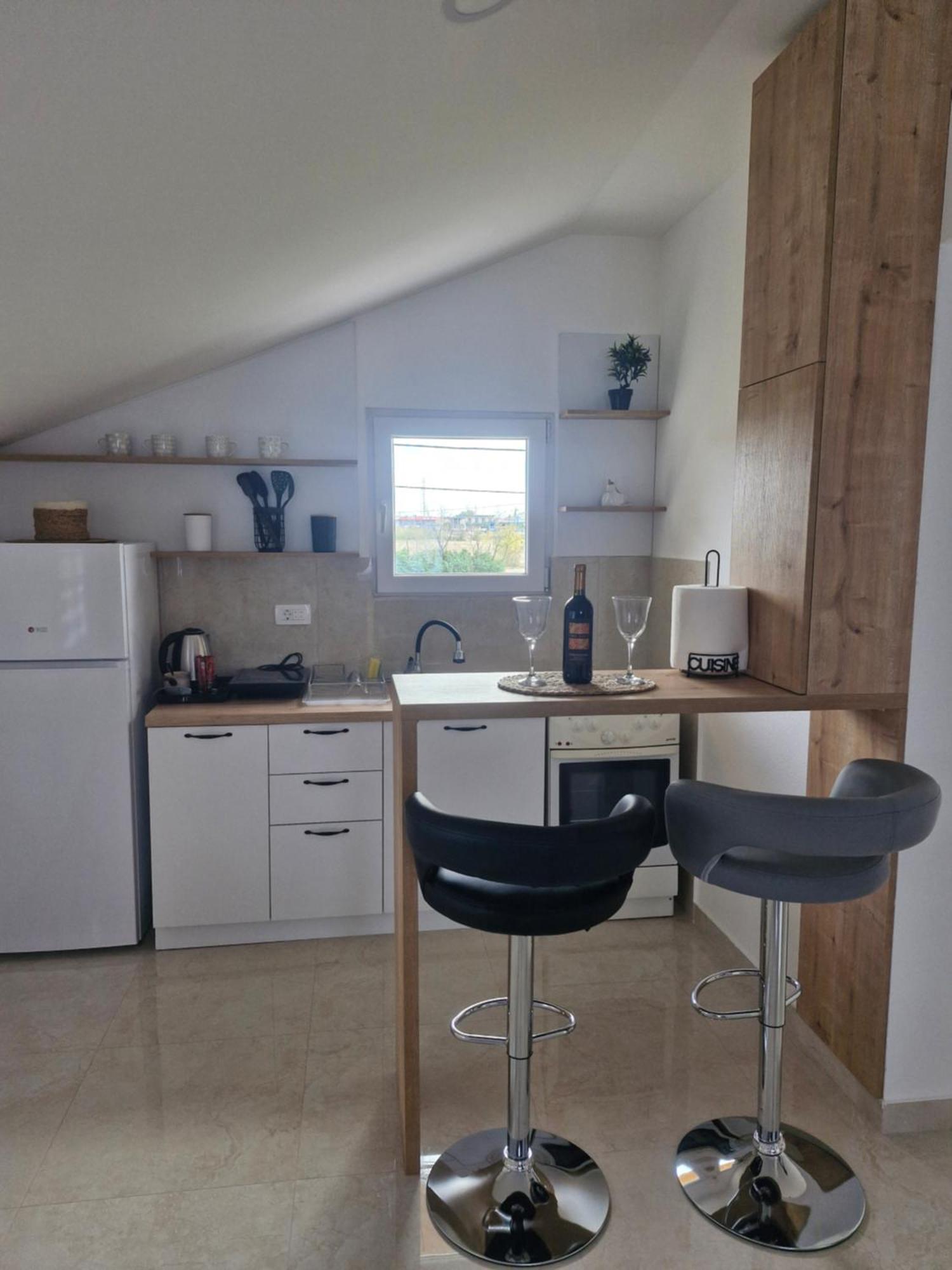 Knezevic Apartman Podgorica Extérieur photo